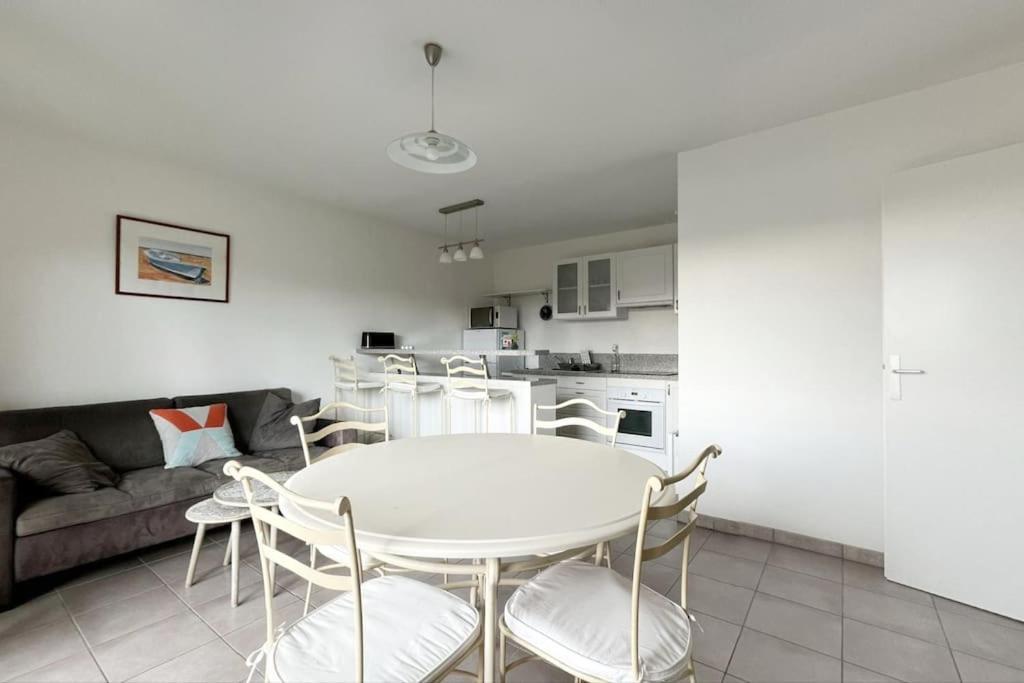 Apartmán T2 4 Couchages A 2 Pas Du Bassin Gujan-Mestras Exteriér fotografie