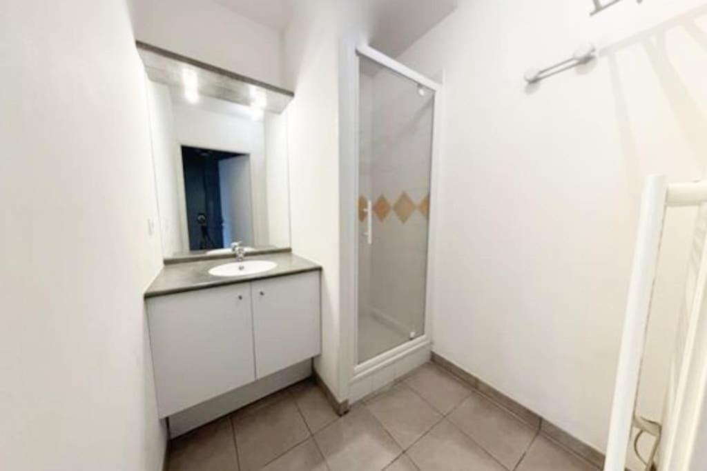 Apartmán T2 4 Couchages A 2 Pas Du Bassin Gujan-Mestras Exteriér fotografie